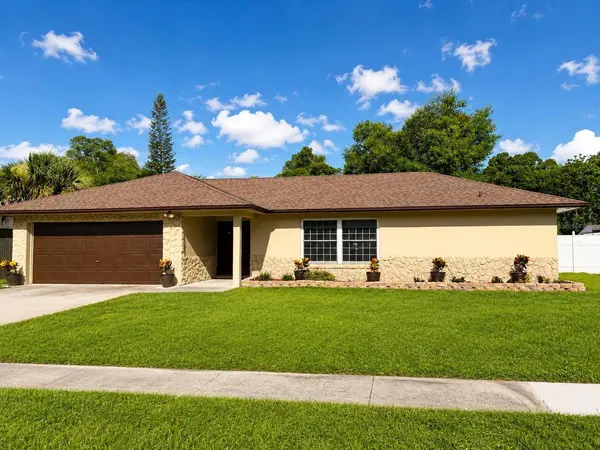 1016 MANCHESTER CIR, Winter Park, FL 32792