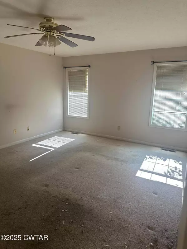 347 Maddox DR, Jackson, TN 38305