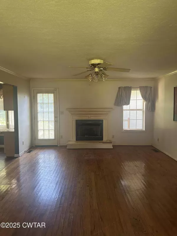 347 Maddox DR, Jackson, TN 38305