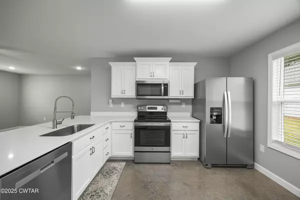 2023 Welton ST, Milan, TN 38358