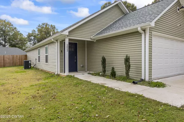 2023 Welton ST, Milan, TN 38358