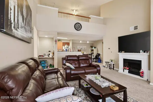 8550 TOUCHTON RD #2221, Jacksonville, FL 32216