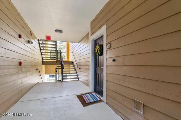 8550 TOUCHTON RD #2221, Jacksonville, FL 32216