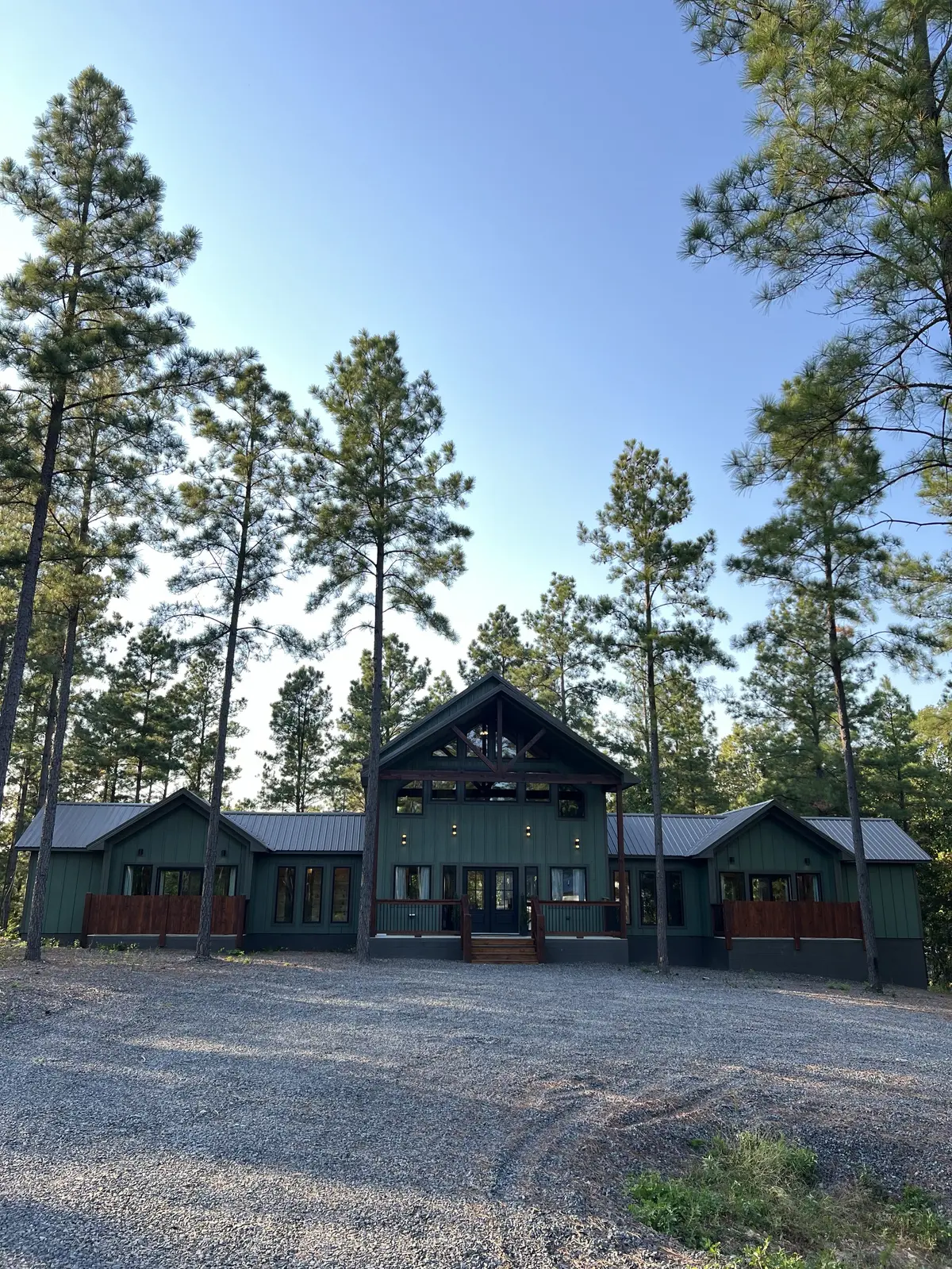 Short-term rental cabin owned by Realtor Mike Jones in Broken Bow, Oklahoma