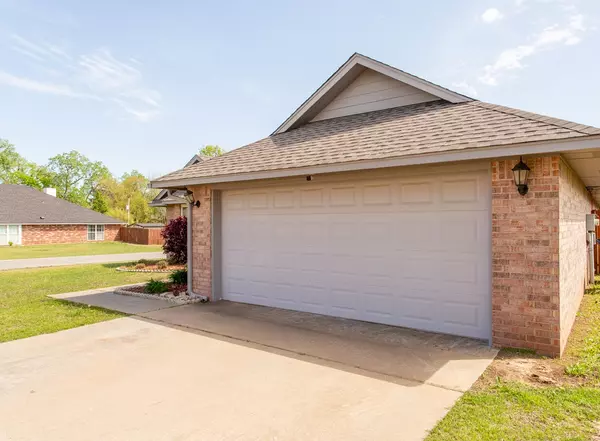 Enid, OK 73701-6562,401 Okarche