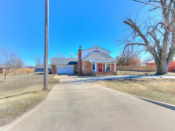 Mustang, OK 73064-3416,310 S Mustang Rd
