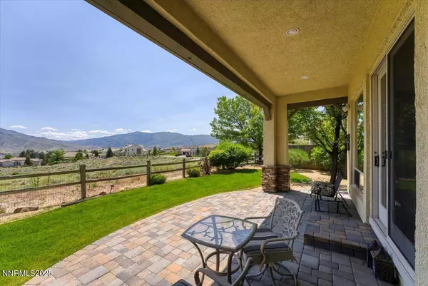 8692 18th Hole TRL Trail, Reno, NV 89523