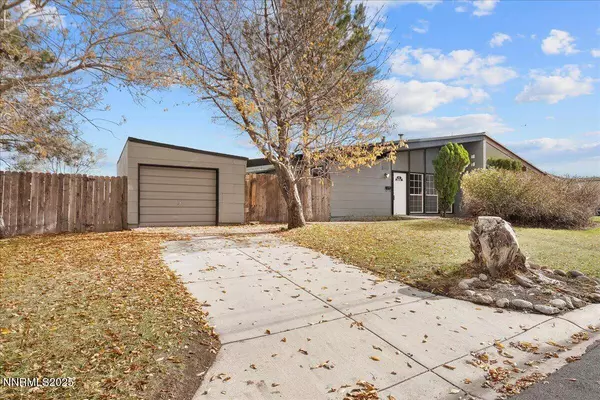 11642 Green Mountain, Reno, NV 89506