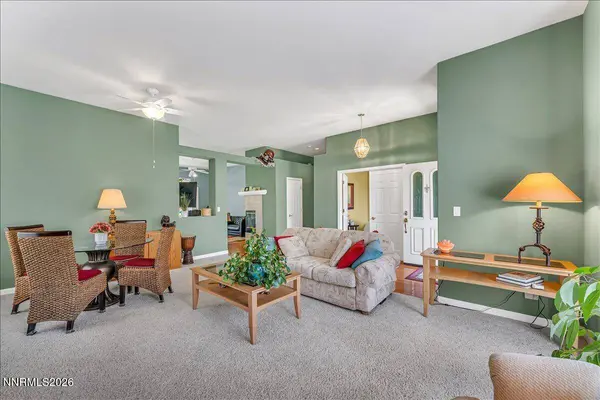 961 S University Park, Reno, NV 89512
