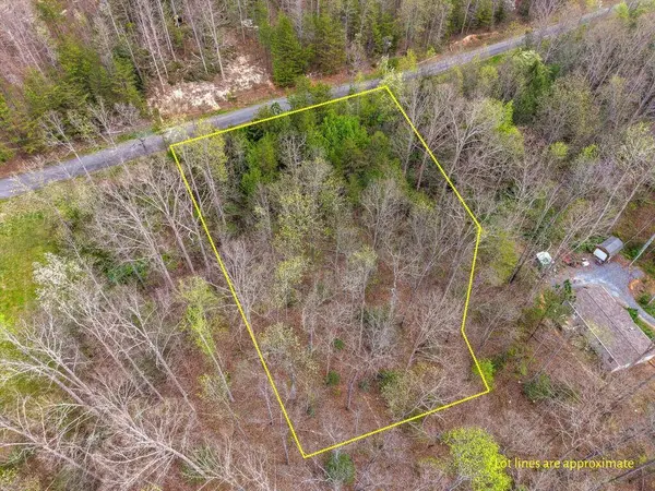 1433 Timber TRL, Newport, TN 37821