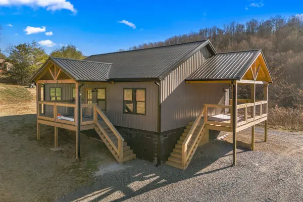 161 Greasy Cove RD, Cosby, TN 37722