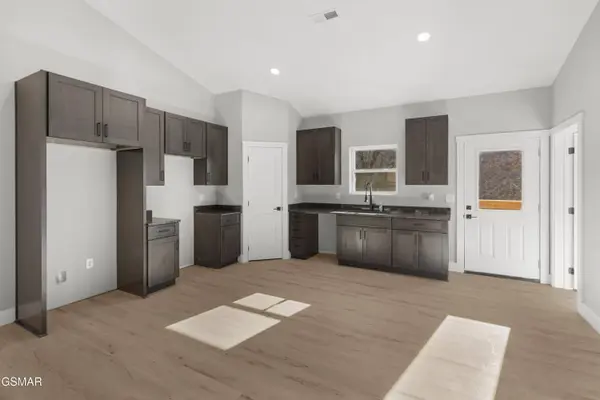 161 Greasy Cove RD, Cosby, TN 37722