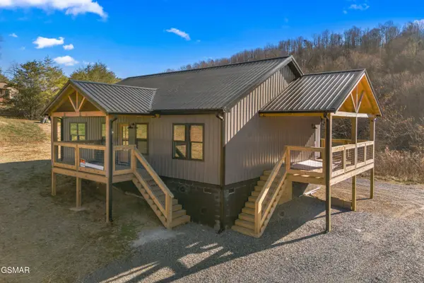161 Greasy Cove RD, Cosby, TN 37722