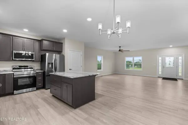 154 Peace Rd, Newport, TN 37821