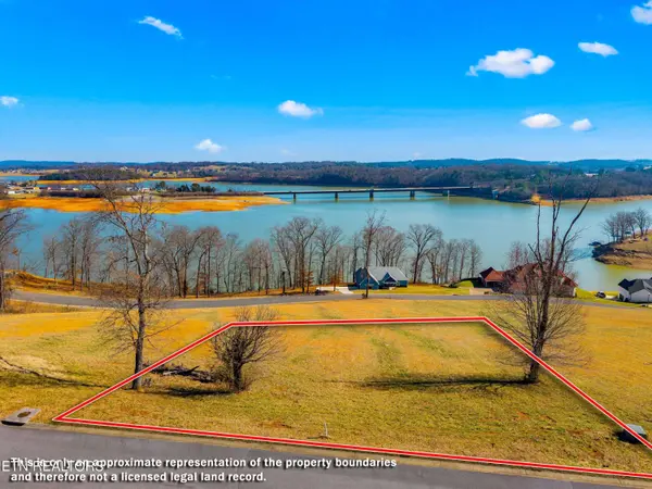 2480 Starboard Crest Rd, Morristown, TN 37814