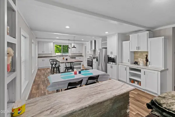 858 Sleepy Hollow RD, Newport, TN 37821