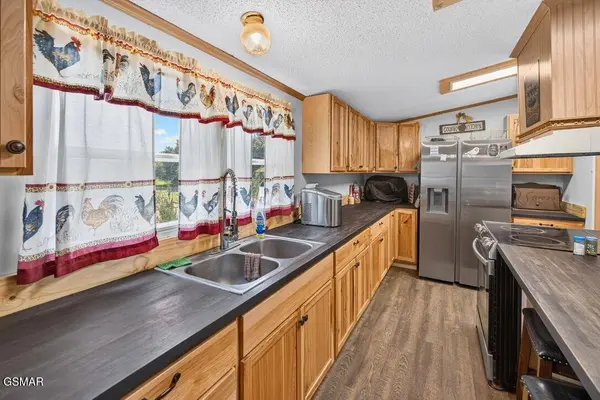 455 McGaha Chapel RD, Cosby, TN 37722