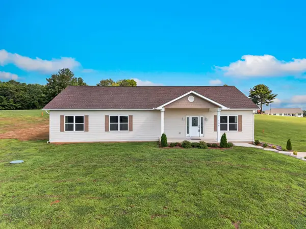 154 Peace RD, Newport, TN 37821