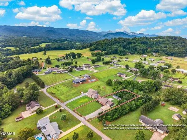 269 Riviera DR, Newport, TN 37821