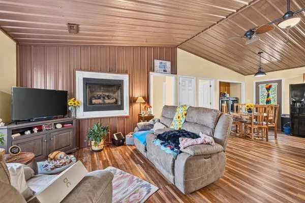 4921 Hooper HWY, Cosby, TN 37722