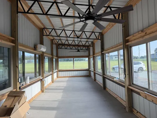 348 Harris Town Rd, Bulls Gap, TN 37711