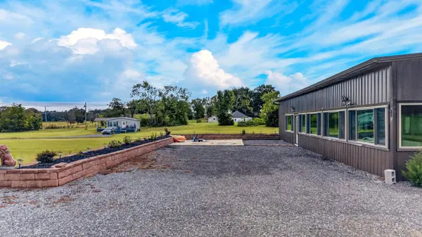 348 Harris Town Rd, Bulls Gap, TN 37711