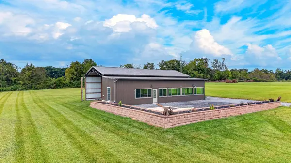 348 Harris Town Rd, Bulls Gap, TN 37711