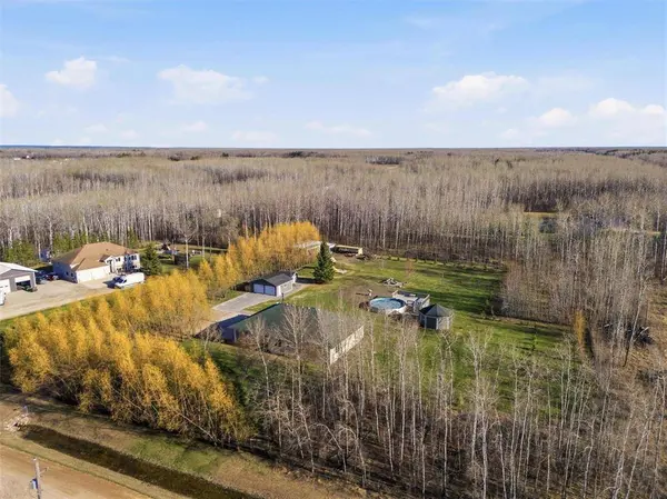 30 DACOR Drive, La Broquerie, MB R0A0W0