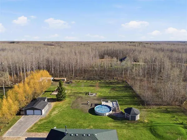 30 DACOR Drive, La Broquerie, MB R0A0W0