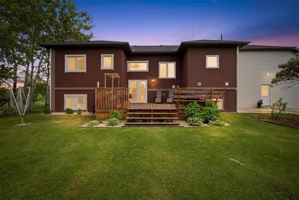 34077 PR 303 Road, Steinbach, MB R5G2H1