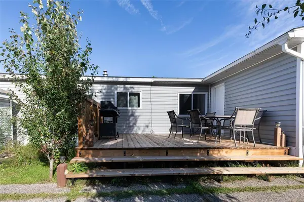 7 ASPEN FIVE Drive, Steinbach, MB R5G0M4