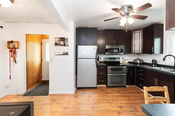 905 Weiser Crescent, Anola, MB R5L0A0