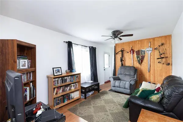 905 Weiser Crescent, Anola, MB R5L0A0