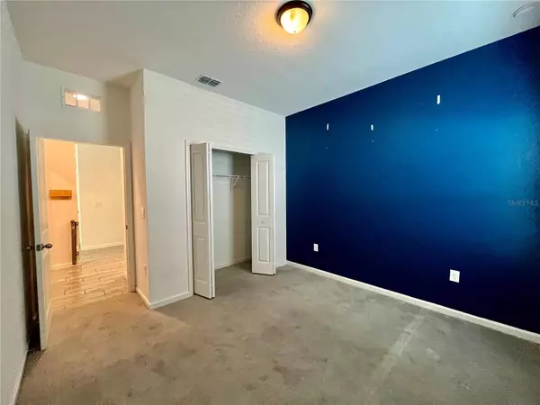 421 DISA DR., Davenport, FL 33837