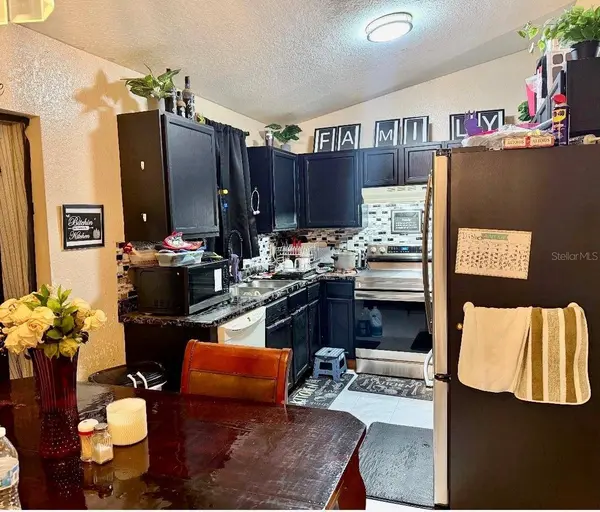 207 LILY PAD RD, Eagle Lake, FL 33839