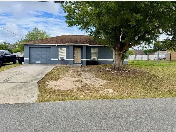 207 LILY PAD RD, Eagle Lake, FL 33839