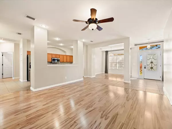 13308 VIA ROMA CIR, Clermont, FL 34711