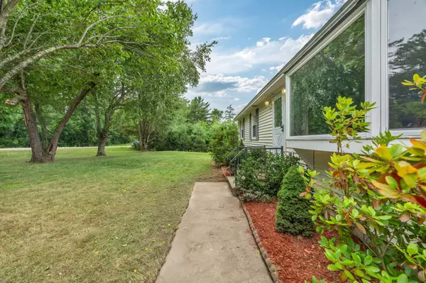 11 Libery Acres DR, Arundel, ME 04046