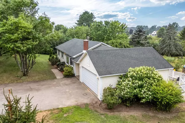 11 Libery Acres DR, Arundel, ME 04046