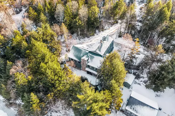 169 Bowers BLVD, Island Falls, ME 04747