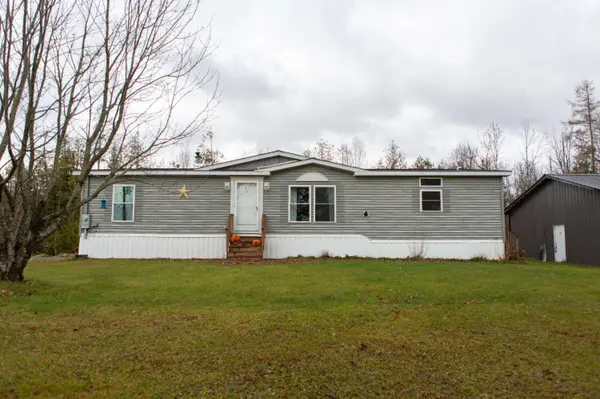 632 Foster RD, Monticello, ME 04760