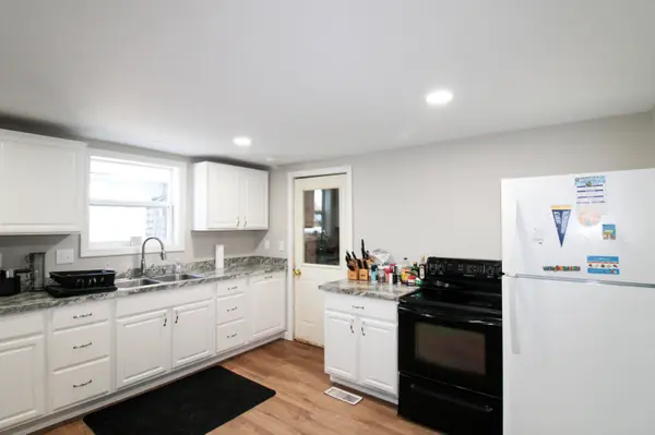 13 Willard ST, Houlton, ME 04730