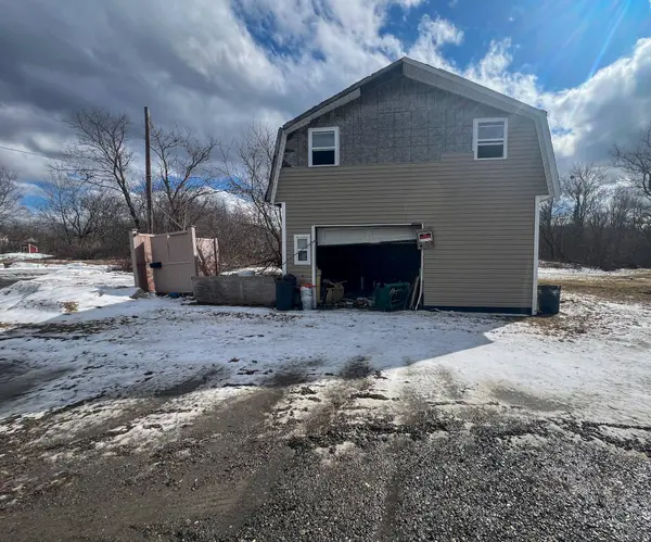 131 Military ST, Houlton, ME 04730