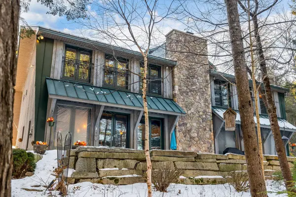 169 Bowers BLVD, Island Falls, ME 04747