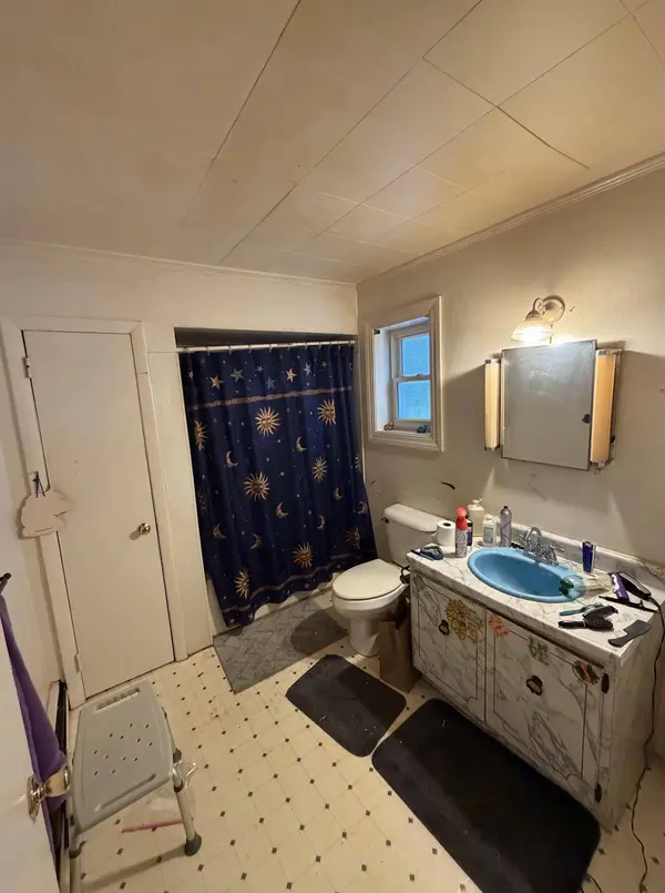 118 Saint Bruno ST, Van Buren, ME 04785