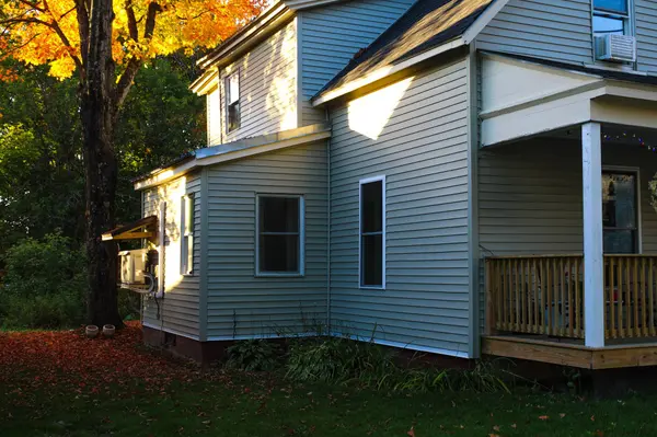 24 Elm ST, Houlton, ME 04730