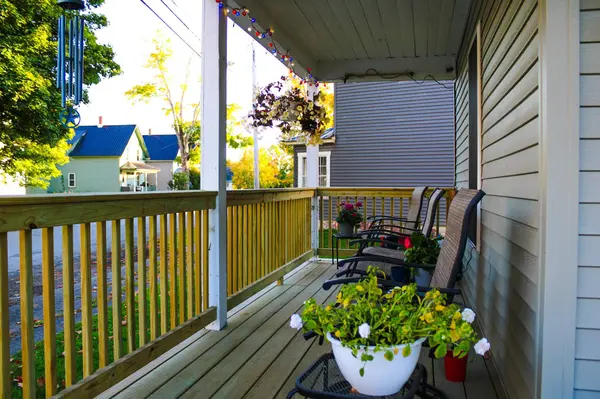 24 Elm ST, Houlton, ME 04730