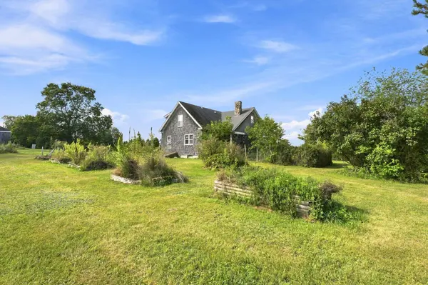 614 Turner Ridge RD, Palermo, ME 04354