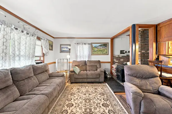 614 Turner Ridge RD, Palermo, ME 04354