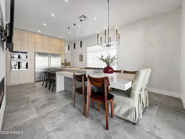 14132 W BENT TREE Circle S, Litchfield Park, AZ 85340